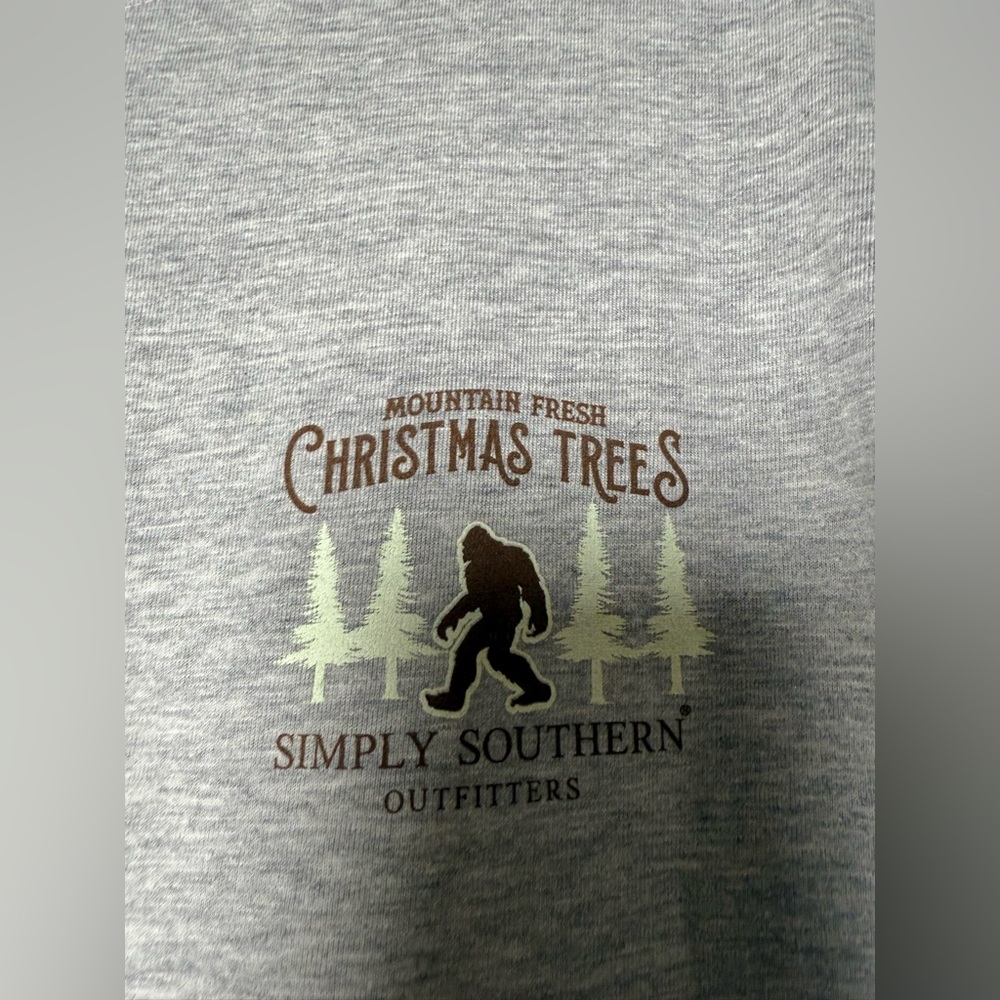 Simply Southern "Mountain Fresh Christmas Trees Cut and Carry” Long Sleeve Tee - Picture 5 of 6